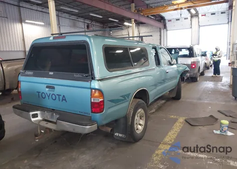 1995 Toyota Tacoma Xtracab Sr5 z USA, uszkodzony, nr VIN 4TAVN73K5SZ055468
